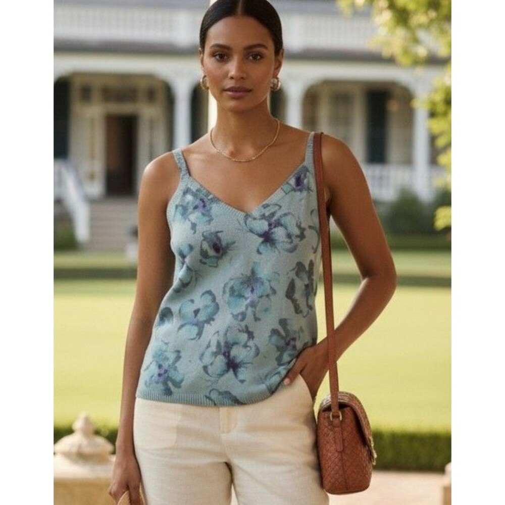 NWT Dana Buchman Size XL Spaghetti Strap Blue Floral Professional Top Lambswool